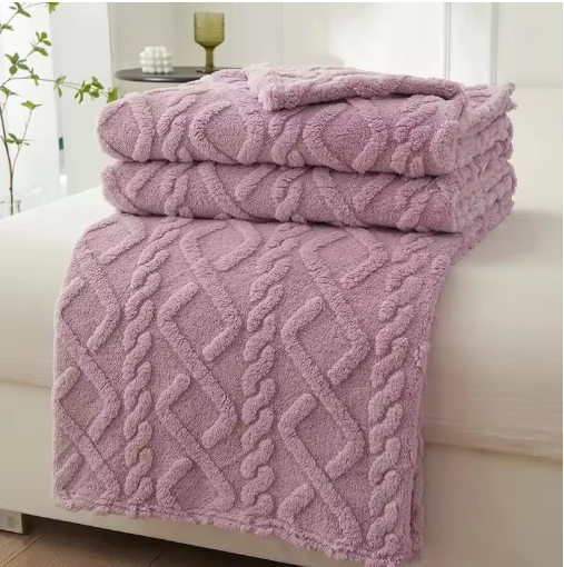 Luxurious Quilt Bed Cover | Geometric Pattern Duvet Set