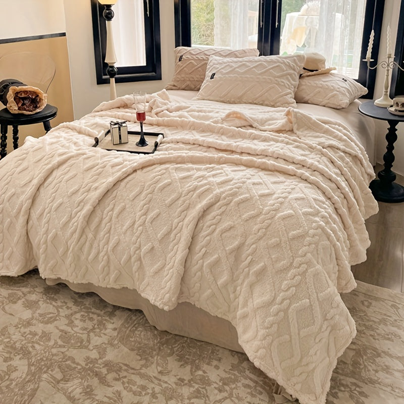 Luxurious Quilt Bed Cover | Geometric Pattern Duvet Set
