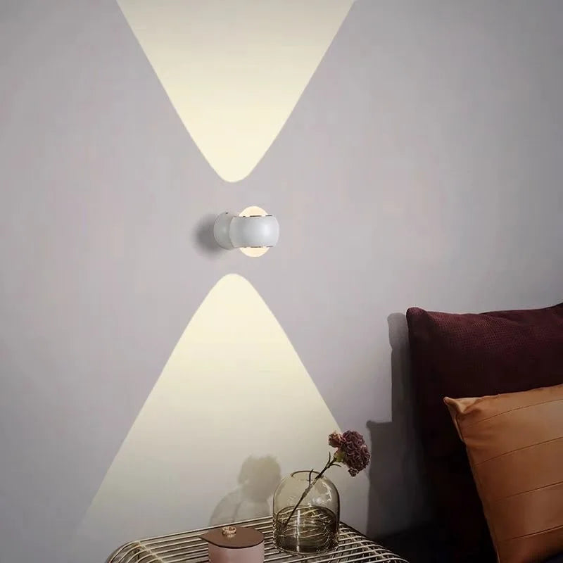 Adjustable LED Wall Light Fixture