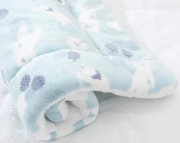 Cozy Pet Throw Blanket | Plush Star Print Design