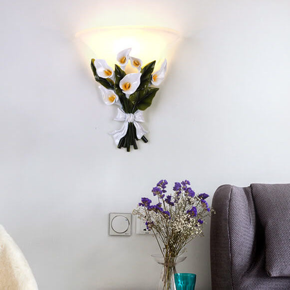 Elegant Glass Floral Wall Light