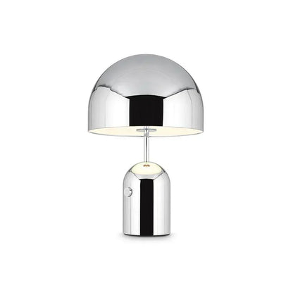 Chic Metal Desk Lamp With Golden Finish