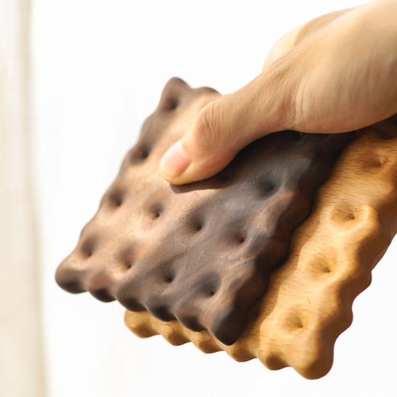 Round Wood Coasters | Classic Biscuit Design