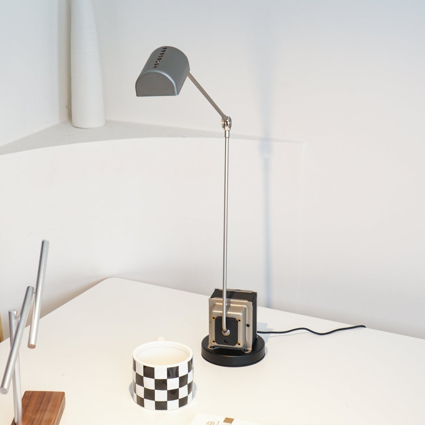 Adjustable LED Table Lamp With Dimmer Switch