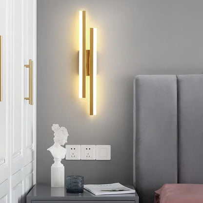 Contemporary LED Vertical Light Fixture - HappyKidMart