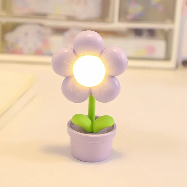Pretty Pink Flower Desk Lamp