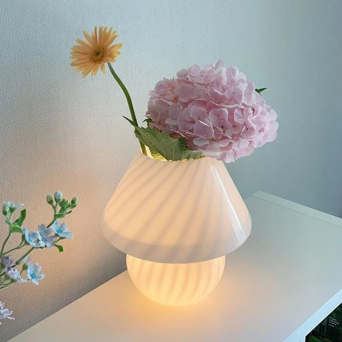 Stylish Glass Desk Lamp | Unique Swirl Pattern