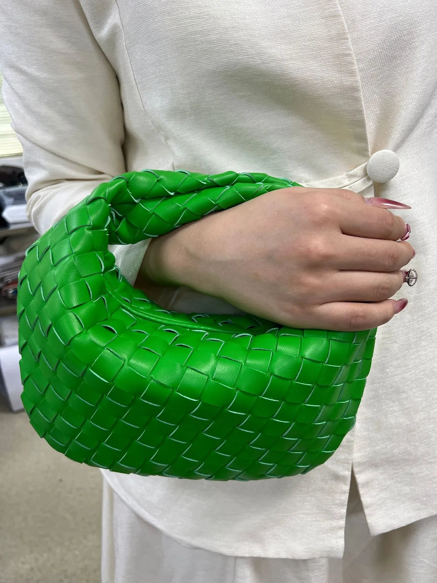 Braided Leather Tote Bag | Woven Pattern Style
