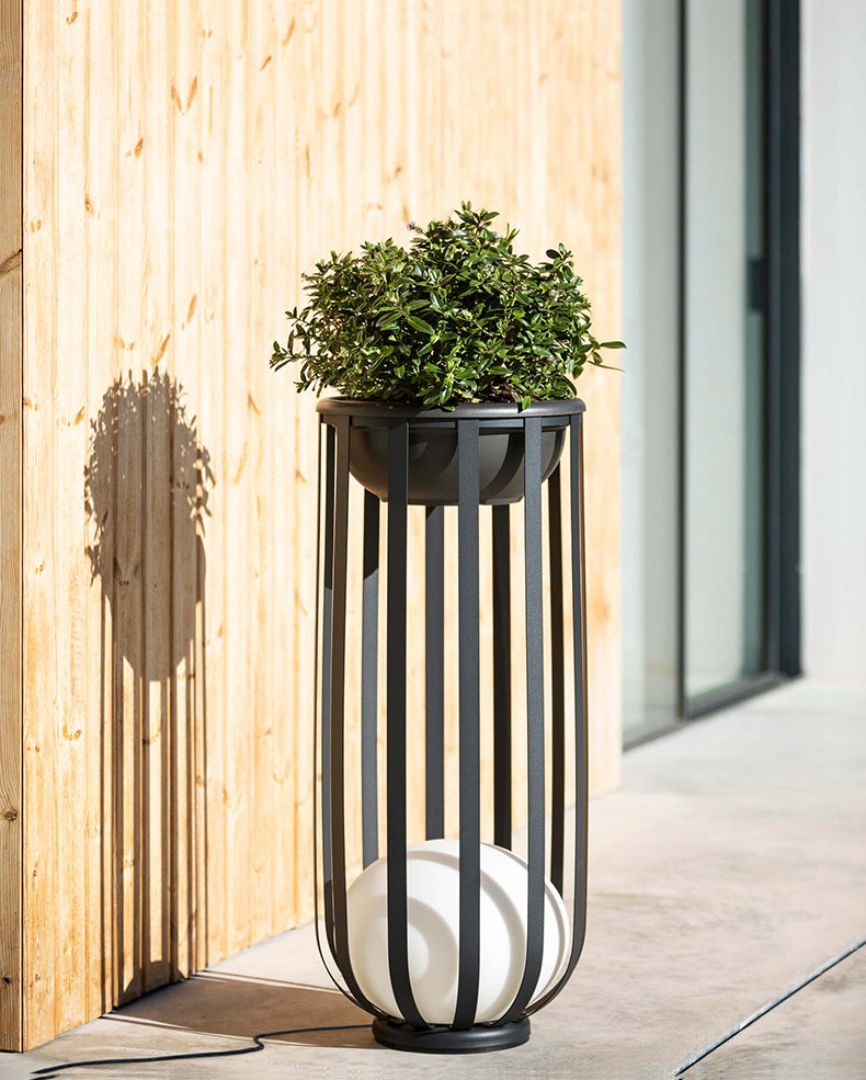 Outdoor Solar Powered Lantern Cage Light
