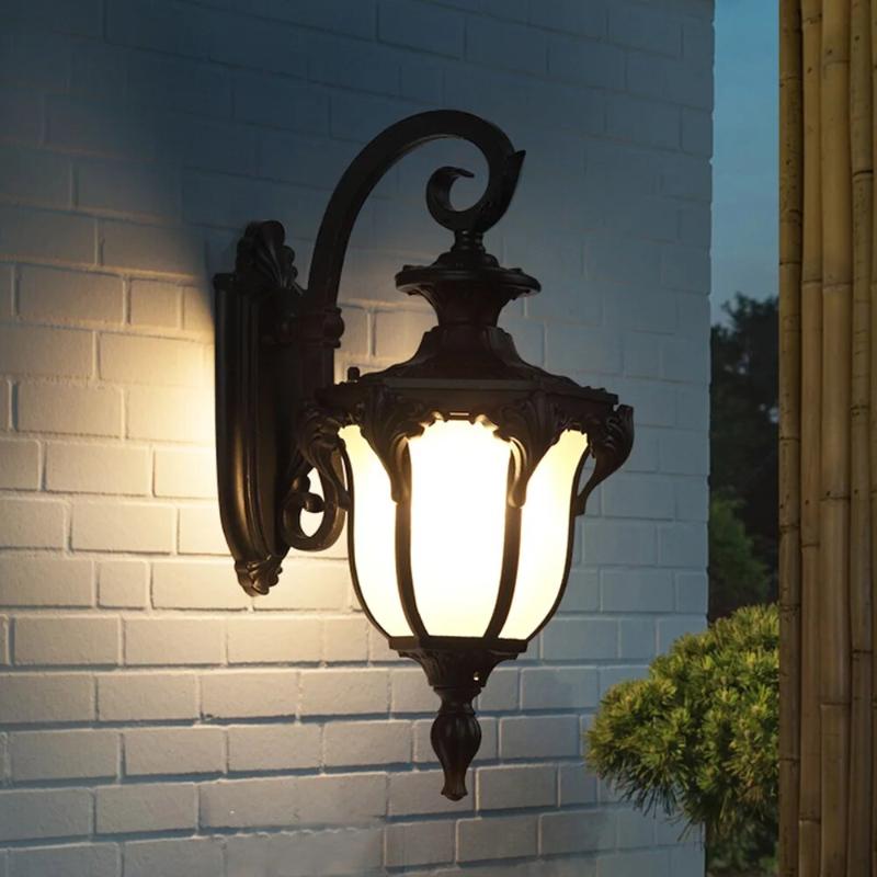 Classic Garden Wall Lantern - HappyKidMart