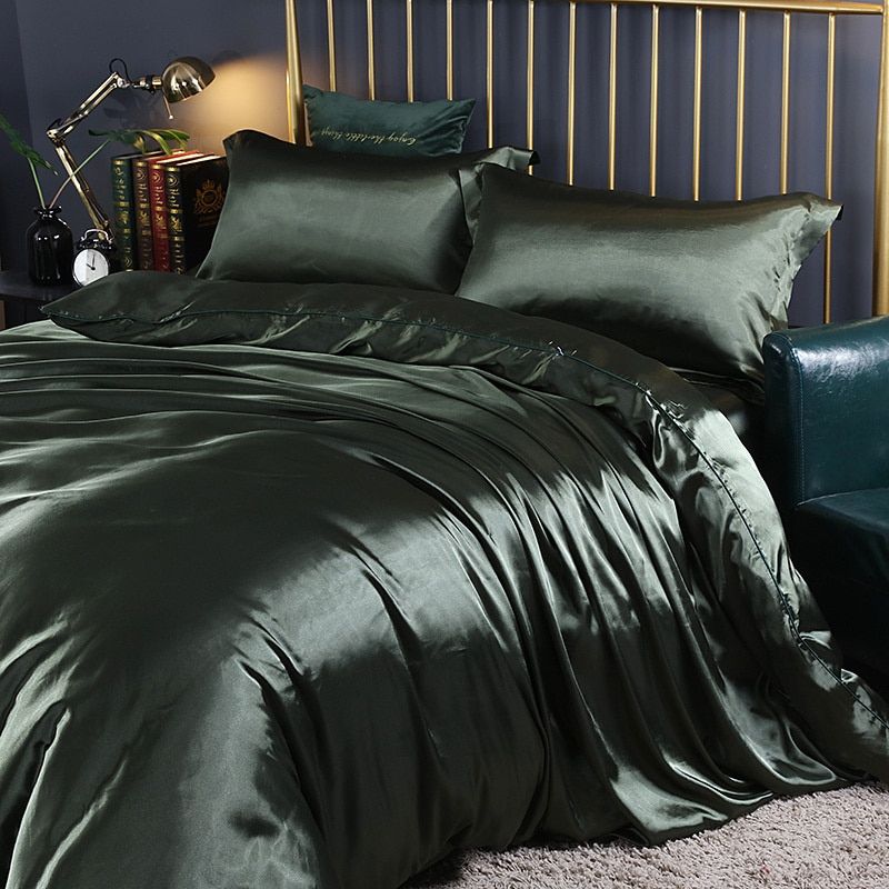 Soft Silk 4-Piece Bed Set