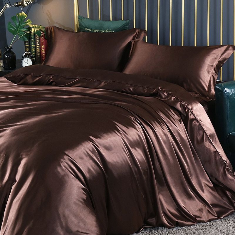 Soft Silk 4-Piece Bed Set