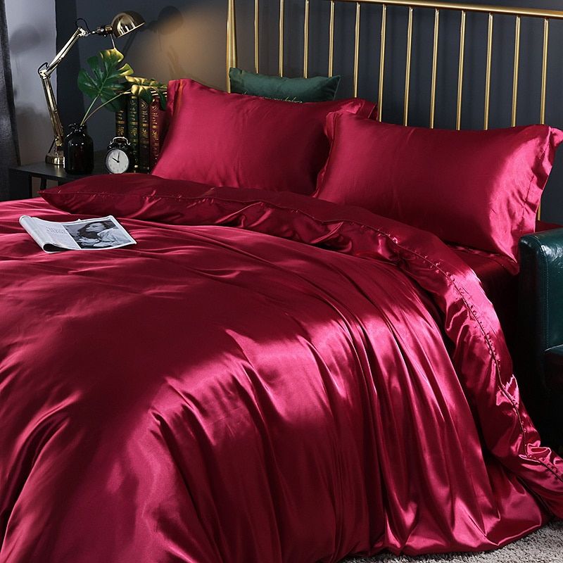 Soft Silk 4-Piece Bed Set