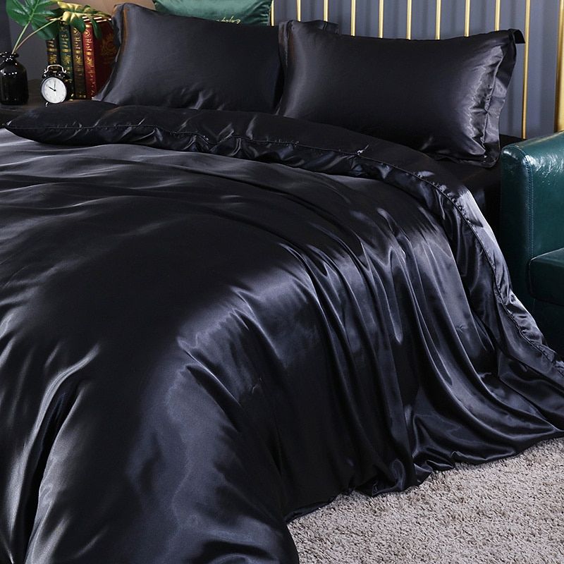 Soft Silk 4-Piece Bed Set