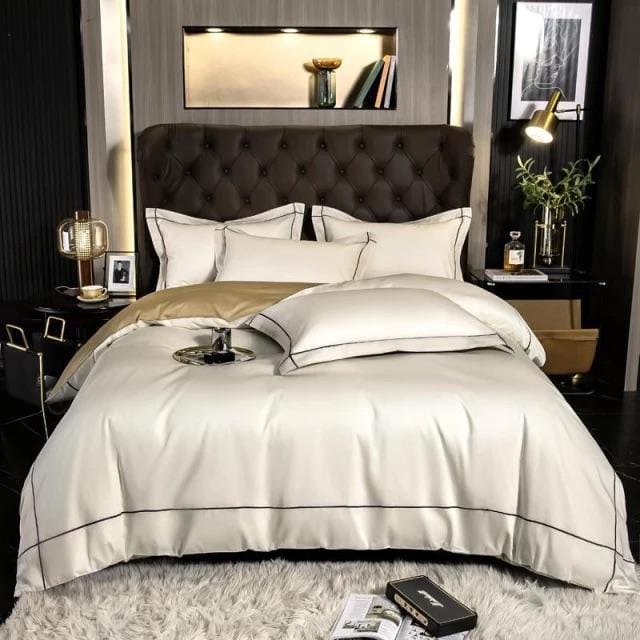 Luxurious Silver Accent Cotton Bed Sheets Set