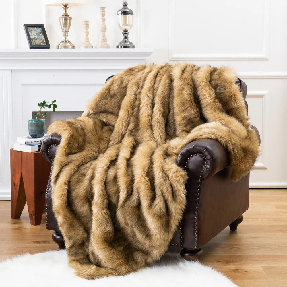 Plush Artificial Fur Blanket | Soft Fox Fur Style