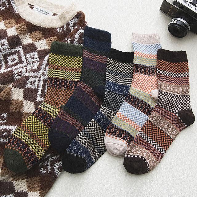 Warm Snowflake Patterned Socks