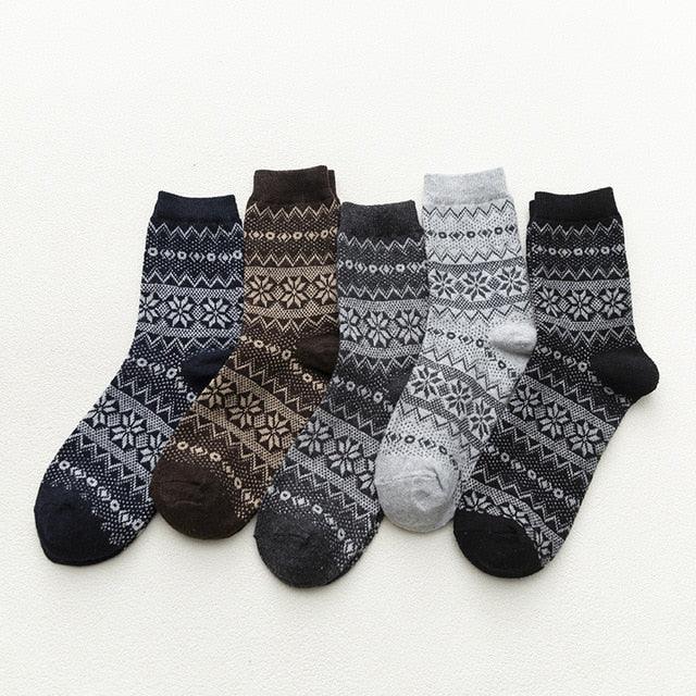 Warm Snowflake Patterned Socks